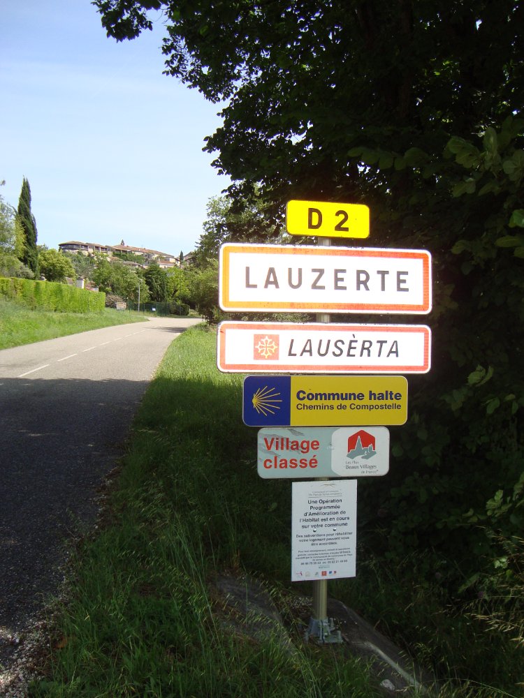 Aire camping-car  Lauzerte (82110) - Photo 8